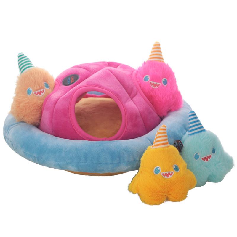 Spaceship-shaped Educational Plush Dog Toy-Durable Chew-Resistant Grinding Teeth Dispensing Treats Sniffing & Sound Features