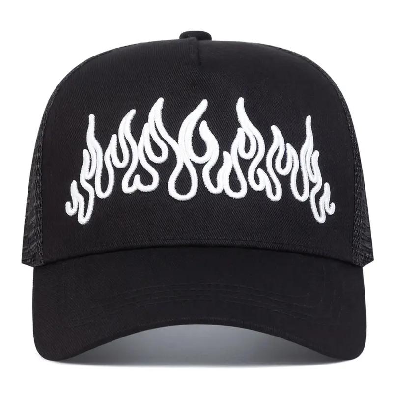 Neue modische Baseballkappe mit Flammenstickerei Hip Hop Skateboarding-Kappe Outdoor tägliche Freizeit Sonnenschutzkappe Unisex Netzmütze