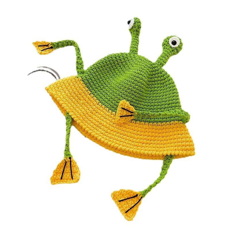 New Super Cute Funny Hat for Women Handmade Knitted Ear Protection Winter Warm Frog Wool Hat