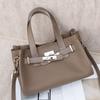 Tragetasche 2025 Internet-Berühmtheit Neuer Stil Tragbar Platin Einzelschulter Crossbody Damen Leichter Luxus
