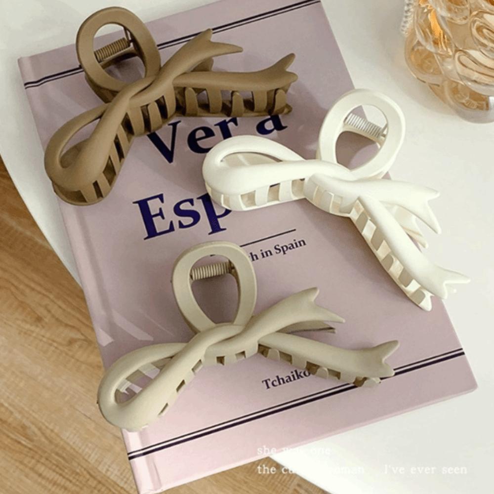 Plastic Matte Bow Hair Clips Resin Shark Clips Portable Acrylic Twisted Hair Claws School