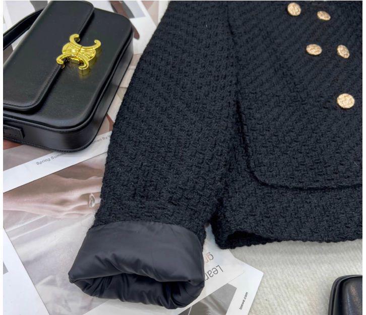 Jachetă Scurtă Coco Franțuzească cu Nasturi Dubli, Umplută cu Puf și Căptușeală din Bumbac - Stil Socialite Toamnă/Iarnă 2025.