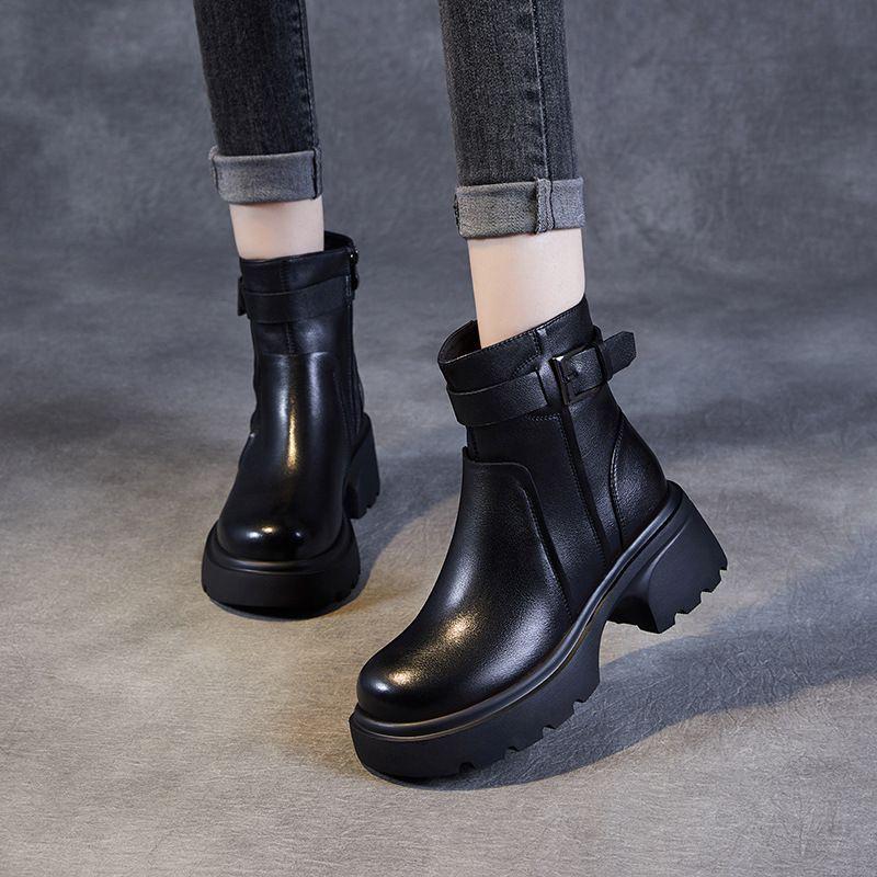 Women's Thick-Soled Leather Chelsea Boots – Autumn/Winter British Style with Round Toe and Buckle detailing.