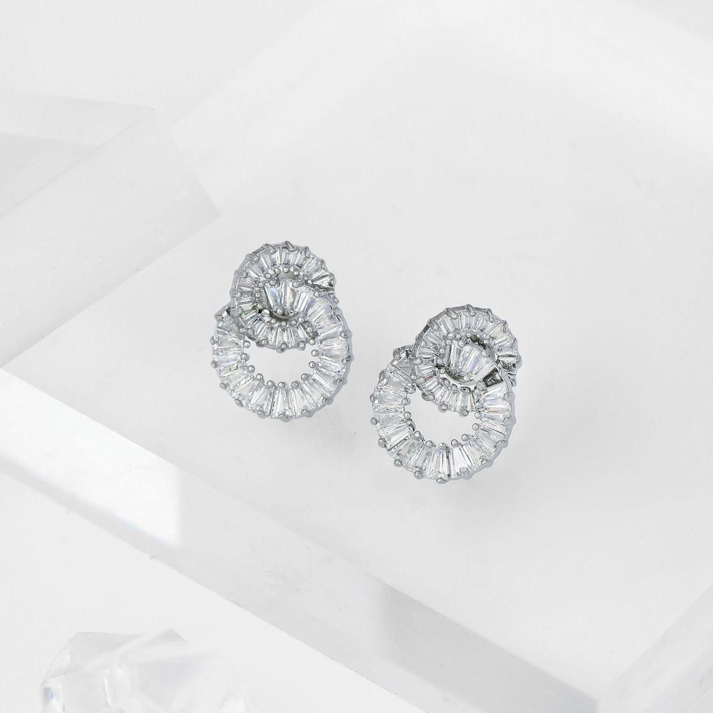 Exquisite Luxury Geometric Stud Earrings with Zircon Rhinestones for Women