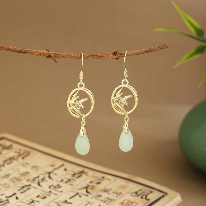 Silver Needle Ethnic Chinese Earrings for Women Green Fan-shaped Bamboo Leaves Long Tassel Jewelry Ancient Style Ear Clip Gifts
