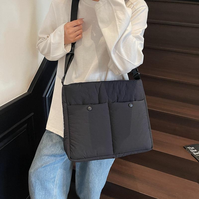 New Cotton-filled Women's Messenger Bag Trendy Texture Cotton Clothing Bag Women's Large-capacity Commuter Shoulder Bag