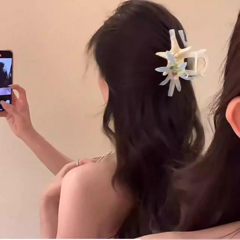 

Маленькая свежая бессмертная цветок морская звезда заколка для волос Мори сладкий зажим для волос на затылок степень морское побережье атмосфера для фейковых фото аксессуары для волос