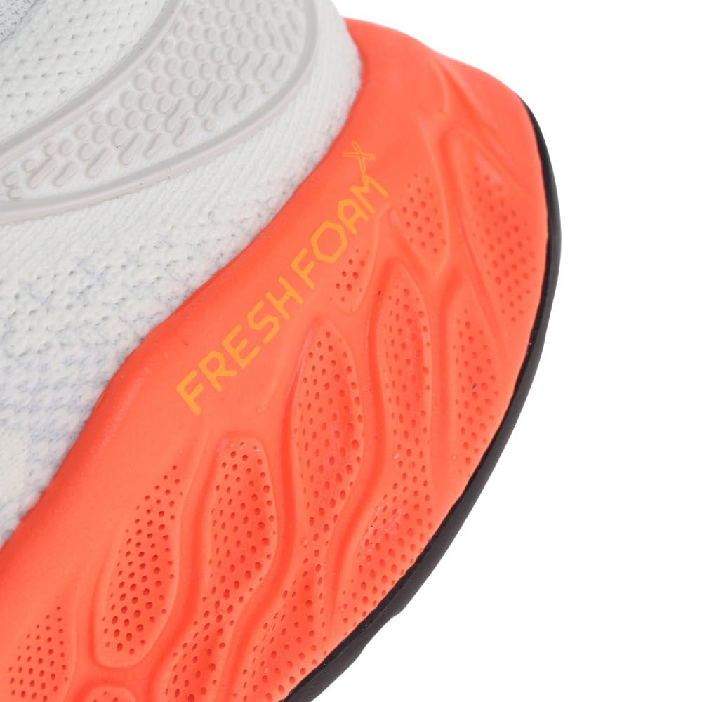 New Balance FRESH FOAM 1080 Laufschuhe Größe 12O cm 2E (Vorheriges Modell) Herren (Weiß/Orange) 25,0