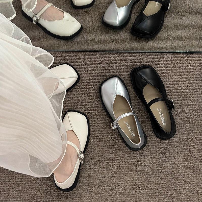 Japanese Mary Jane Single Shoes Women's 2025 Autumn New Fashionable Simple and Versatile Casual Flat Bottom Square Beanie Shoes