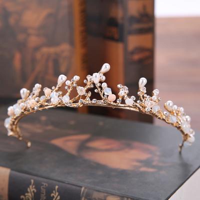 Couronne Dorée Vintage Faite Main Coiffe de Mariée Perle Strass Mariage Couronne de Princesse Accessoires de Cheveux de Mariée Accessoires de Bijouterie