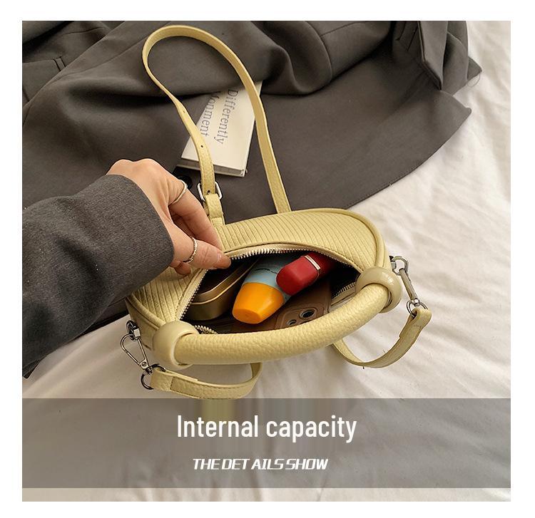 Sac à main plissé en forme de croissant pour femme Automne 2025: Sac à Bandoulière Unique et Sac Bandoulière à la Mode