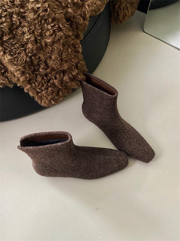 

2025 autumn and winter new suede square head low heel single boots soft sole comfortable rear zipper short boots warm boots women 40 темно-коричневого