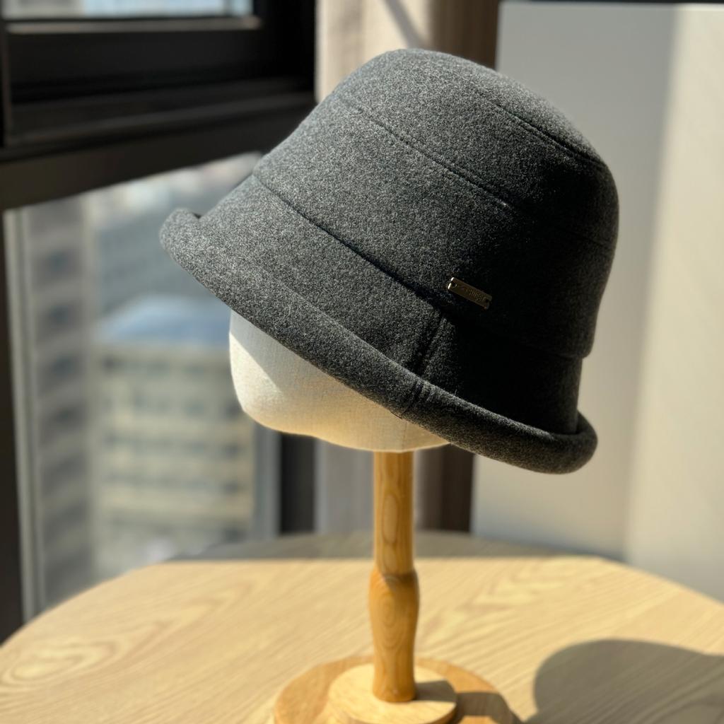 Neuer Stil Fischerhut für Damen im Herbst und Winter Wollmütze Japanischer Rollrand Kurze Krempe Sonnenhut Elegante Mütze