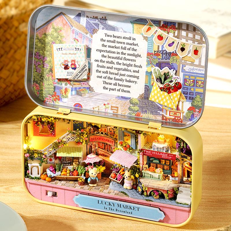 DIY Dollhouse Dream Mirror Theater – Handmade Assembly Model House, Creative Birthday Gift for Girls
