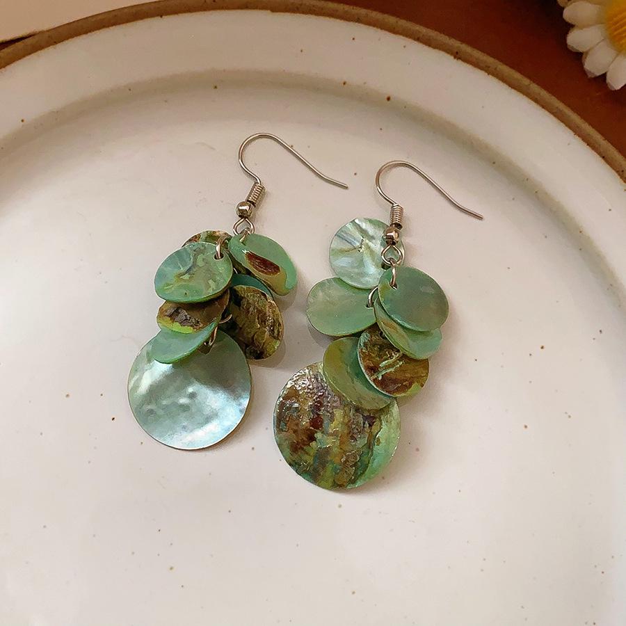 Silver Needle Resin Flower Tassel Earrings: Vintage, Versatile, Light Luxury Fashion Jewelry for Women