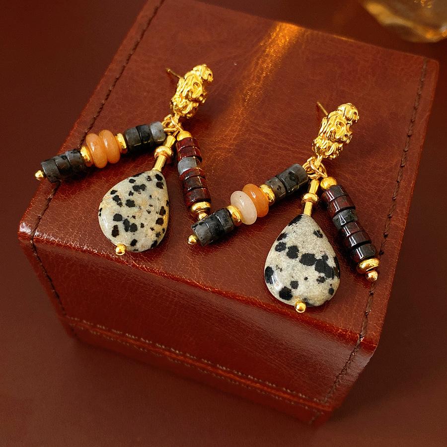 Silver Needle Diamond Oval Pendant Fringed Earrings Medieval Vintage Court Style Stud Earrings Light Luxury Retro Earrings