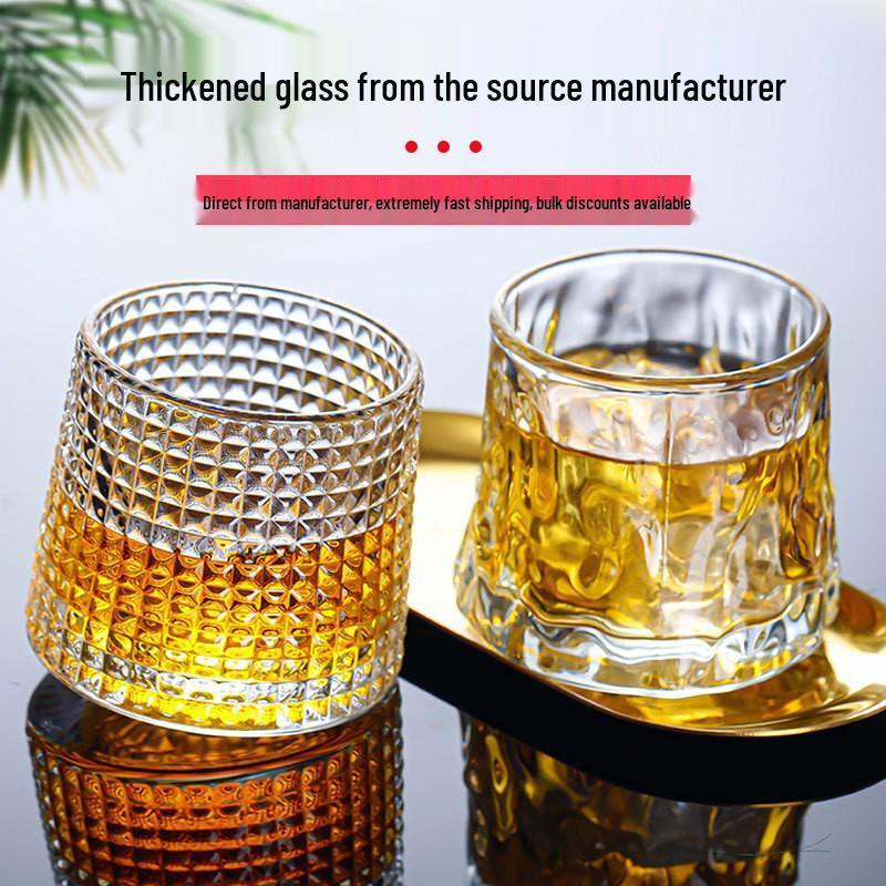 Kreatives Verdrehtes Whiskeyglas mit Fuß – Rotierende Transparente Bar-Tasse