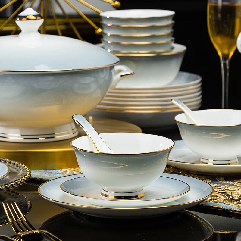 Santa Monica 50-Piece Chinese Ceramic Dinnerware Gift Set