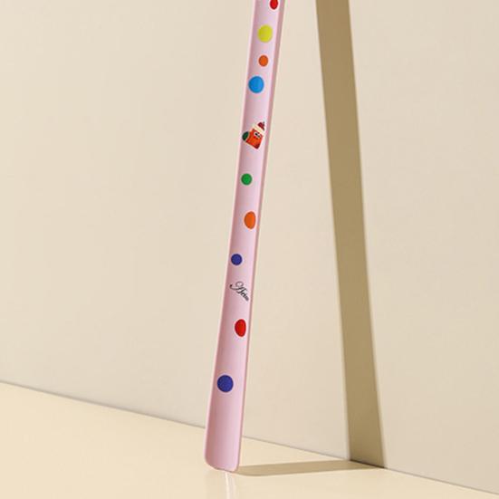 Long Handle Shoehorn Polka Dot 63cm Plastic Shoehorn Extended No Bend Shoehorn for Elderly Pregnant Women Home Use