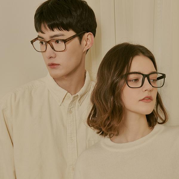

07 Imperial Square Horn Rim, 7-7000005710
