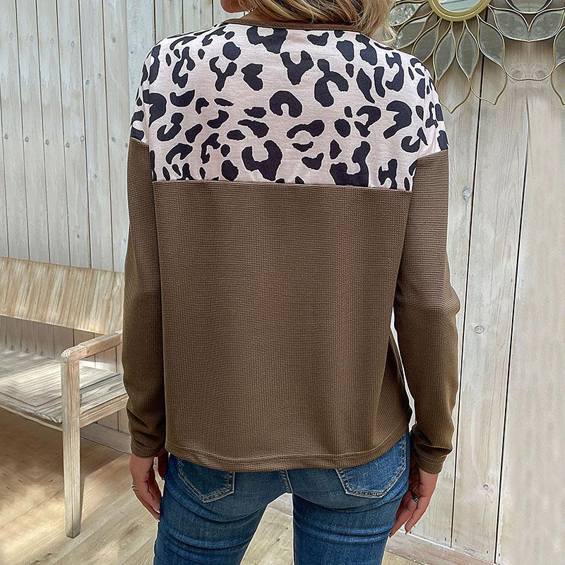 Woman Clothing Fashion Casual Tops Shirts Fashionable and Casual Temperament Autumn New Women's Long-sleeved Leopard Print Knit Sweater Fall