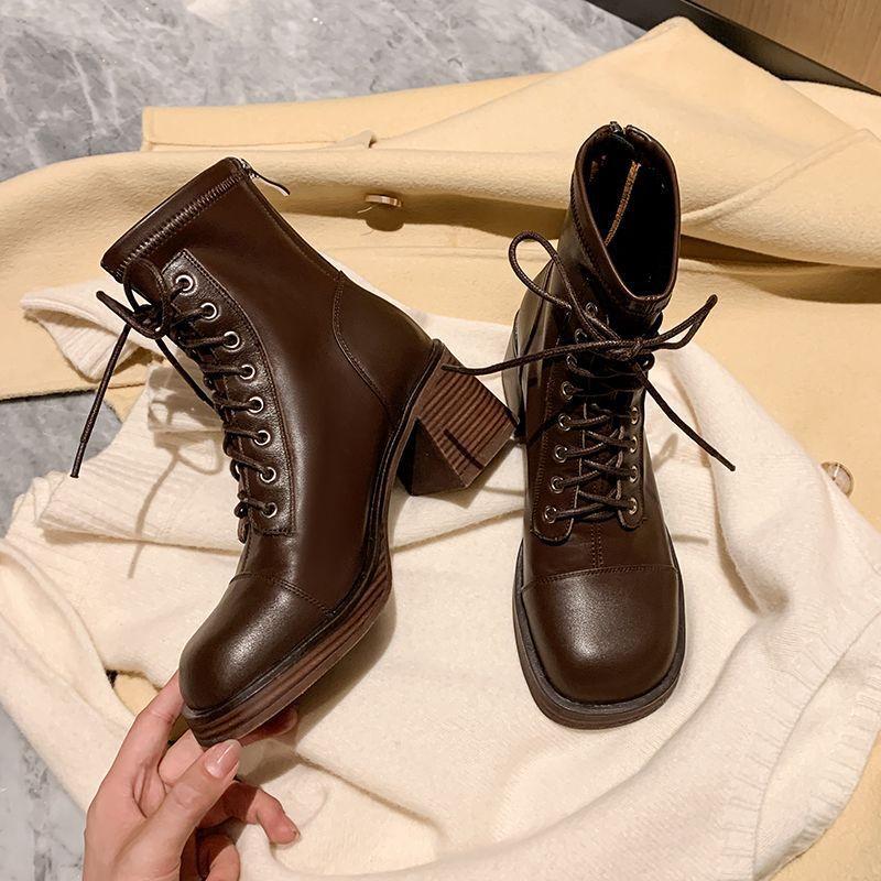 Locomotive Martin Stiefel 2025 Herbst und Winter neu Britischer Stil Schnürstiefel Dicke Ferse Vielseitige High Heel Stiefeletten Große Größe Damenstiefel