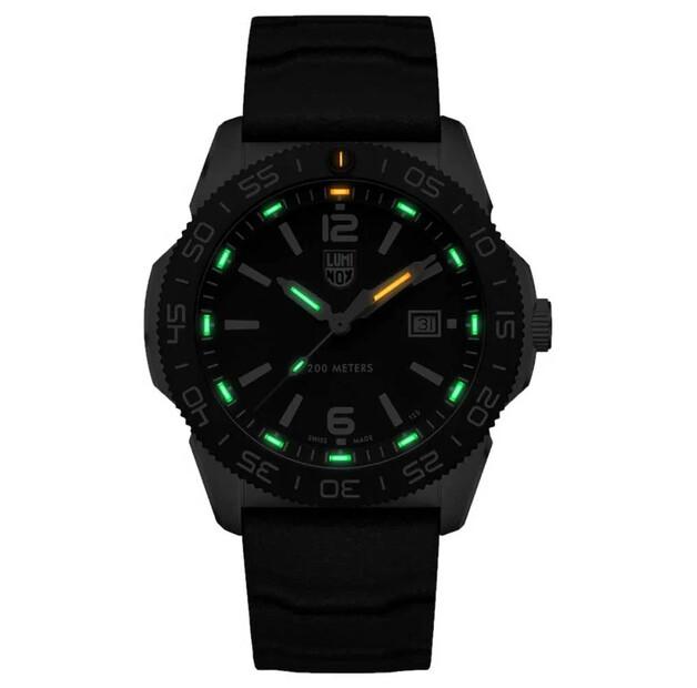 Luminox Pacific Diver 3120 Series часы