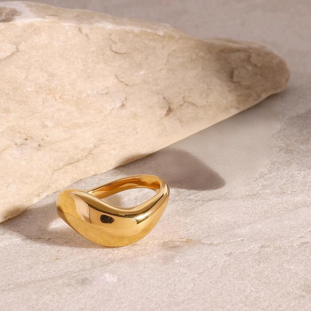 Abstract Design Retro 18K Gold Plated Ring - Cool European & American Style