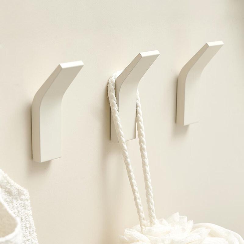 Punch-Free Bathroom Towel Rack