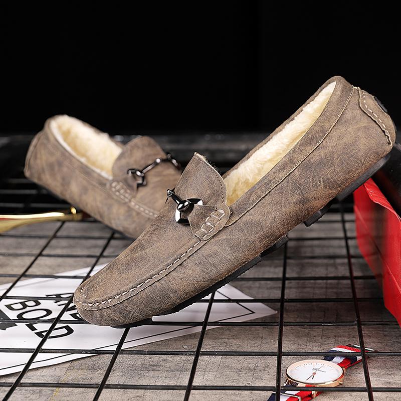 New Leather Men Shoes Short Plush Shoes Casual Luxury Formal Business Loafers Italian Breathable Driving Moccasins Boat Shoes