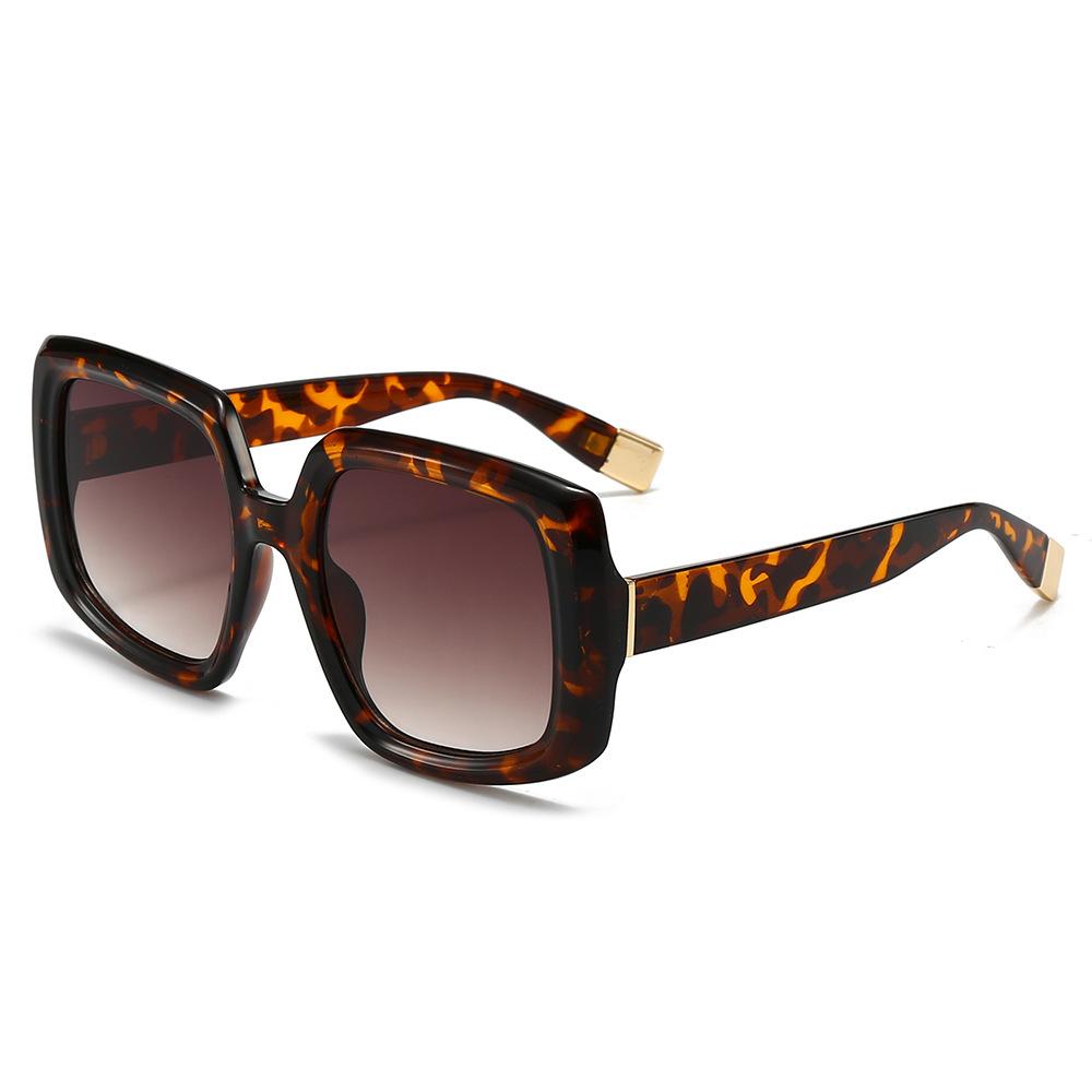 New Stylish Square Sunglasses For Women & Men Trendy Multi-Color Eyewear Chic European & American Fashion Luxe Shades