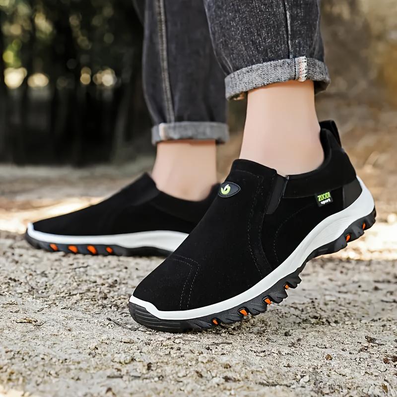 Men's Casual Sports Shoes, Fashionable and Lightweight Slip-on Men's Shoes