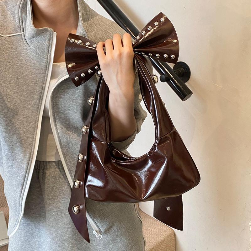 Pu Leather Shoulder Bag With Rivet Studs For Daily Casual Wear