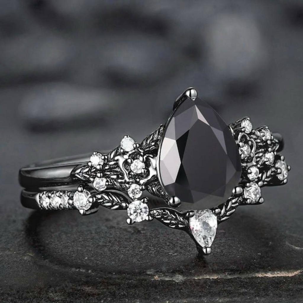 Luxury Ins Darth Vader Flower Lady Black Zircon Ring Stacked Wear Personality Light Luxury Premium Wedding Ring