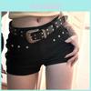 Klassische Schwarze Jeans-Shorts Mit Metallnieten Für Streetwear Mode Damen Frühling