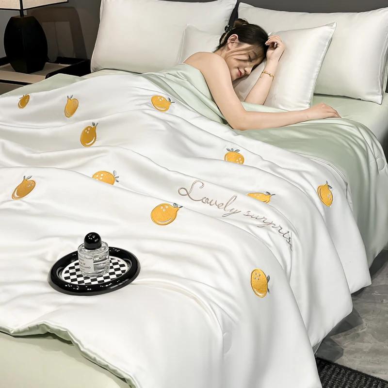 Kühle Sommerdecke - Gewaschene Eis seide, Atmungsaktiv & Schnelltrocknend, Hautfreundlich (Mehrere bunte Muster)