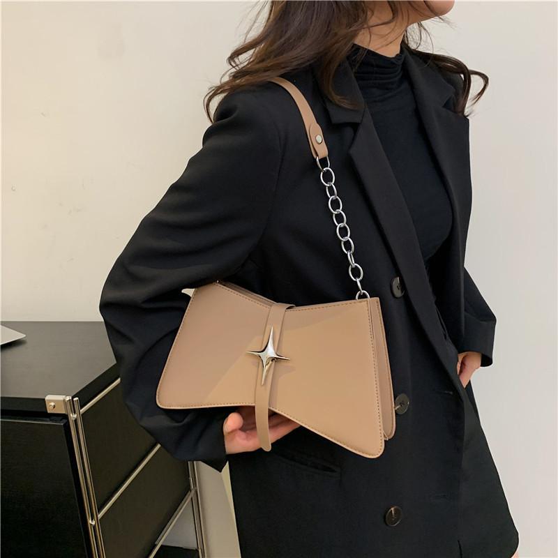 Trendy Small Square Bag 2023 Winter New Chain Underarm Single Shoulder Bag High-end Sense