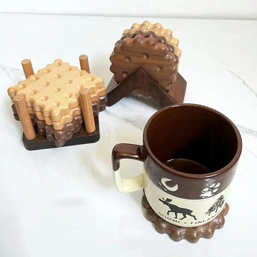 1 stk massivt tre bord dekkeunderlegg Kjeksformet underlegg isolasjonspute For hjemmekjøkken Kaffekopp Hot Pad Drikkeunderlegg