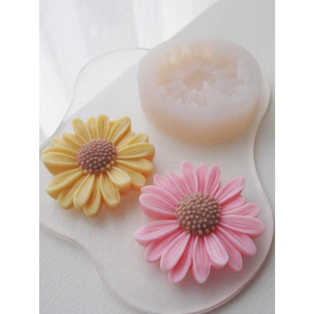 

Resin Casting Molds, Silicone chrysanthemum mold for DIY resin, candle, or soap making белый