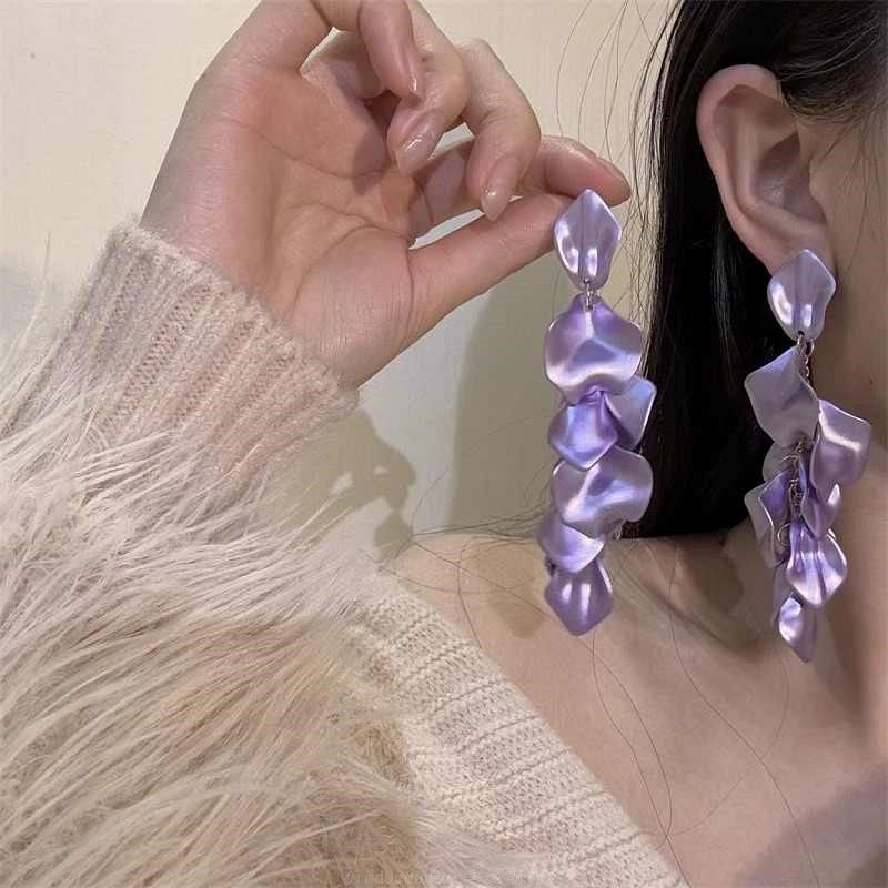 Super fairy purple rose petal earrings niche light luxury exaggerated temperament earrings fashion high sense earrings women