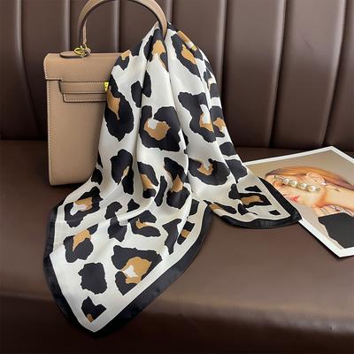 70*70cm Satin Leopard Print Hair Scarfs Cheetah Bandana Animal Neck Neckerchief for Women