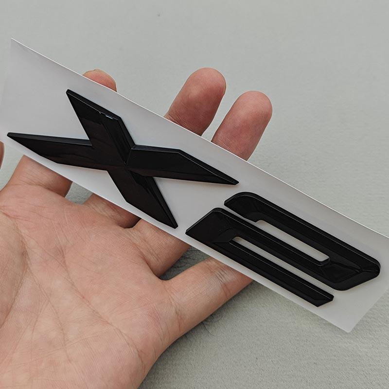 3D ABS Autoaufkleber Logo X1 X2 XDrive20d Heckklappen-Emblem Kotflügel Seiten-Emblem Für BMW Xdrive X1 X2 X3 320d 320i E84 F48 F39 U10 uq2