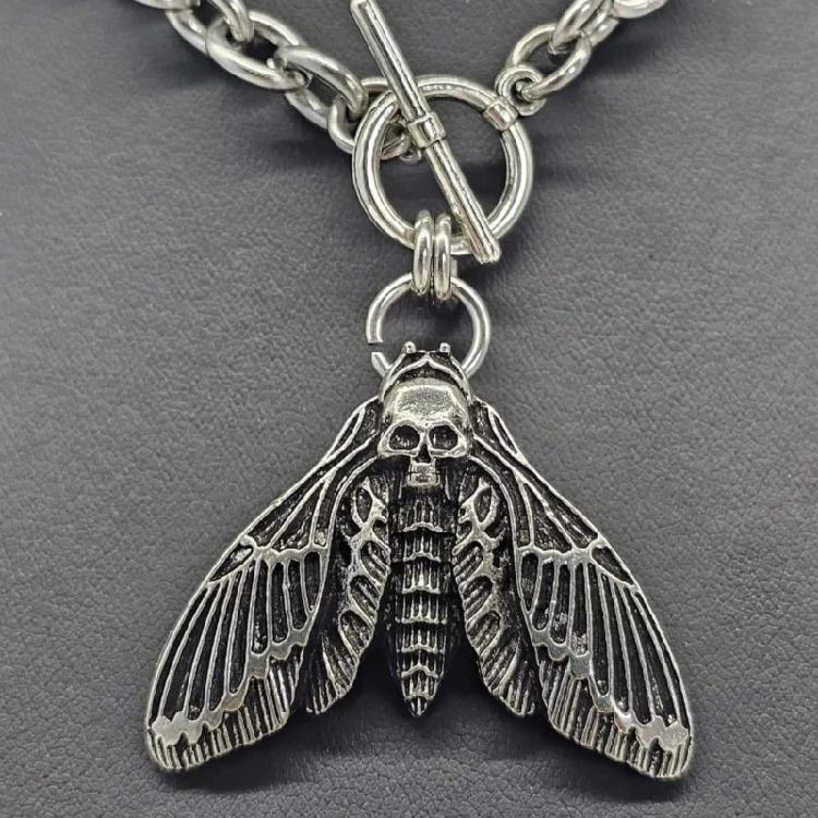 Alternative Style Death Moth Pendant Necklace 44cm Alloy Neck Chain Gothic Jewelry for Dark Aesthetic Wardrobe
