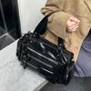 Street Trend Women's Shoulder Bags, Fashi Rivet Large capacity Motorcycle Handbags, New Commuter Crossbody Tote Bag Daily Wear