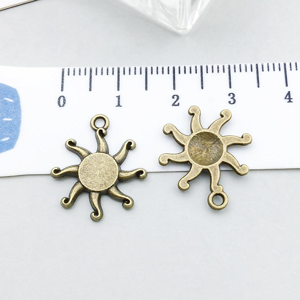 100-Piece Five-Color Alloy Sun, Moon, and Star Pendant Charms for DIY Jewelry