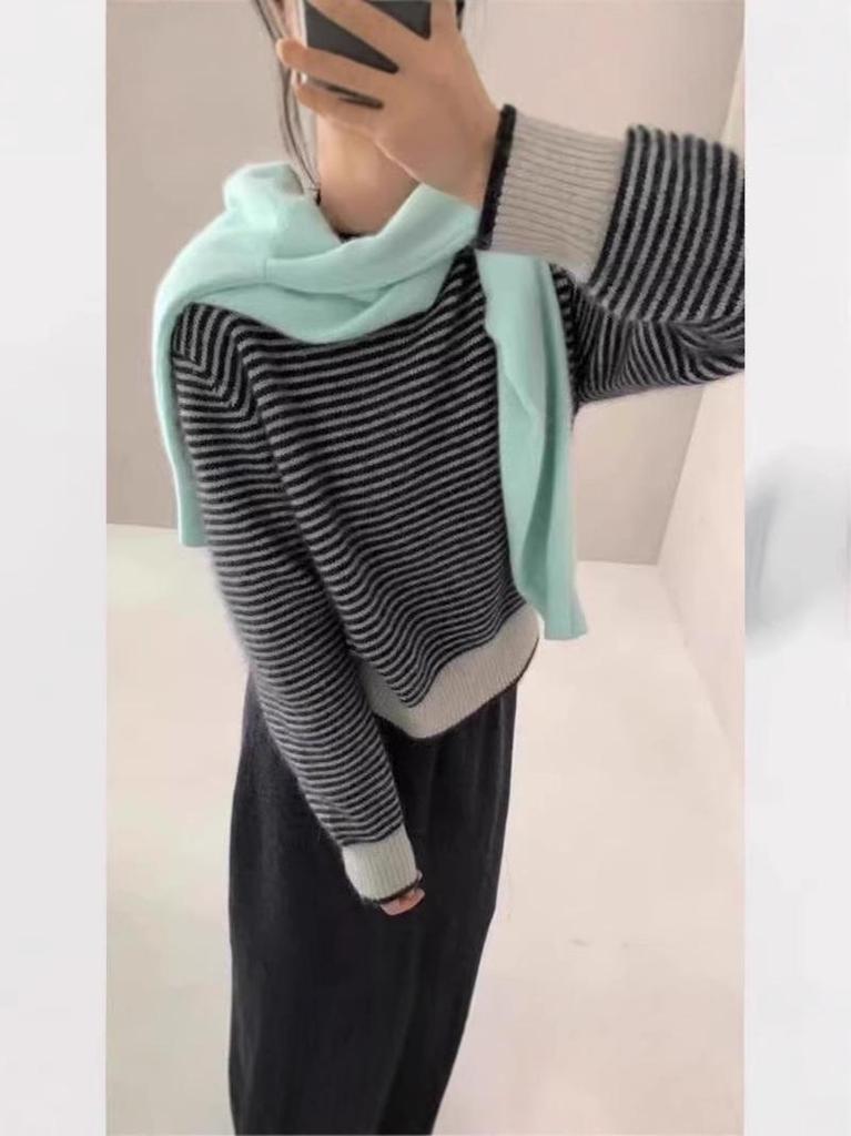 Women's High-End Striped Wool Sweater - Versatile Round Neck Knit