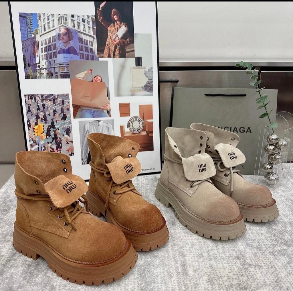 Spice Girls Wear~ Fashionable and Popular Short Boots 2025 Early Autumn New Products Cow Flip Skin Two Wear Martin Boots Secret