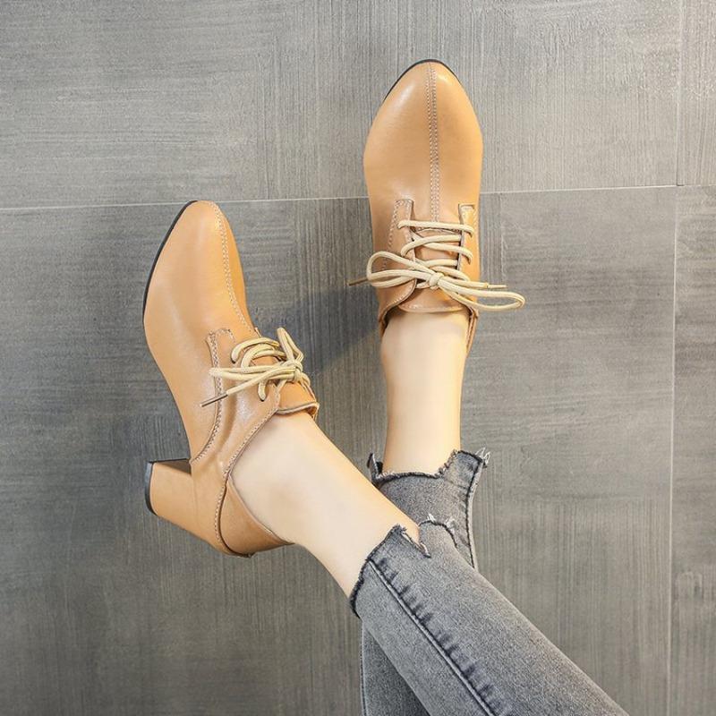 Spring/Summer New Pointed Small Leather Shoes For Women, Retro, Thick Heel, Lace Up, Large Single Shoes For Women
