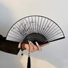 Tragbarer Bambus-Faltfächer Vintage Seiden-Dekorationsfächer Hochzeitsparty Heimdekoration Geschenke Weiblich Tanzender Handfächer Chinesisch