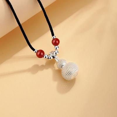Hollow Filigree Gourd Single Pendant Necklace Women's Ancient Law Inheritance Pendant with the Same Versatile Item.